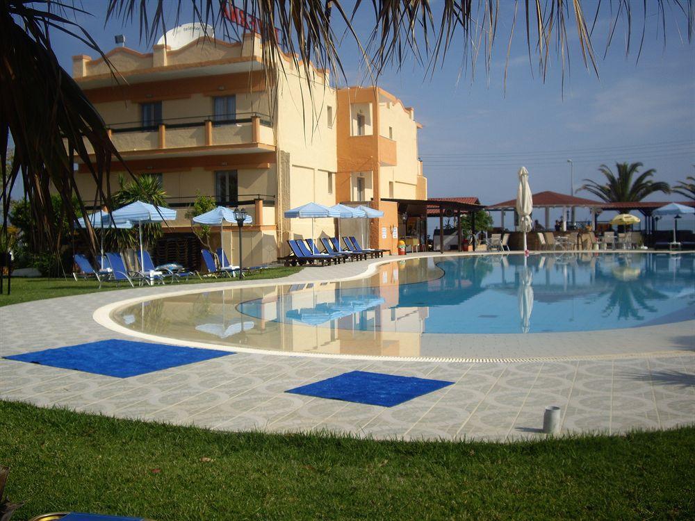 רודה Ninos On The Beach Hotel מראה חיצוני תמונה