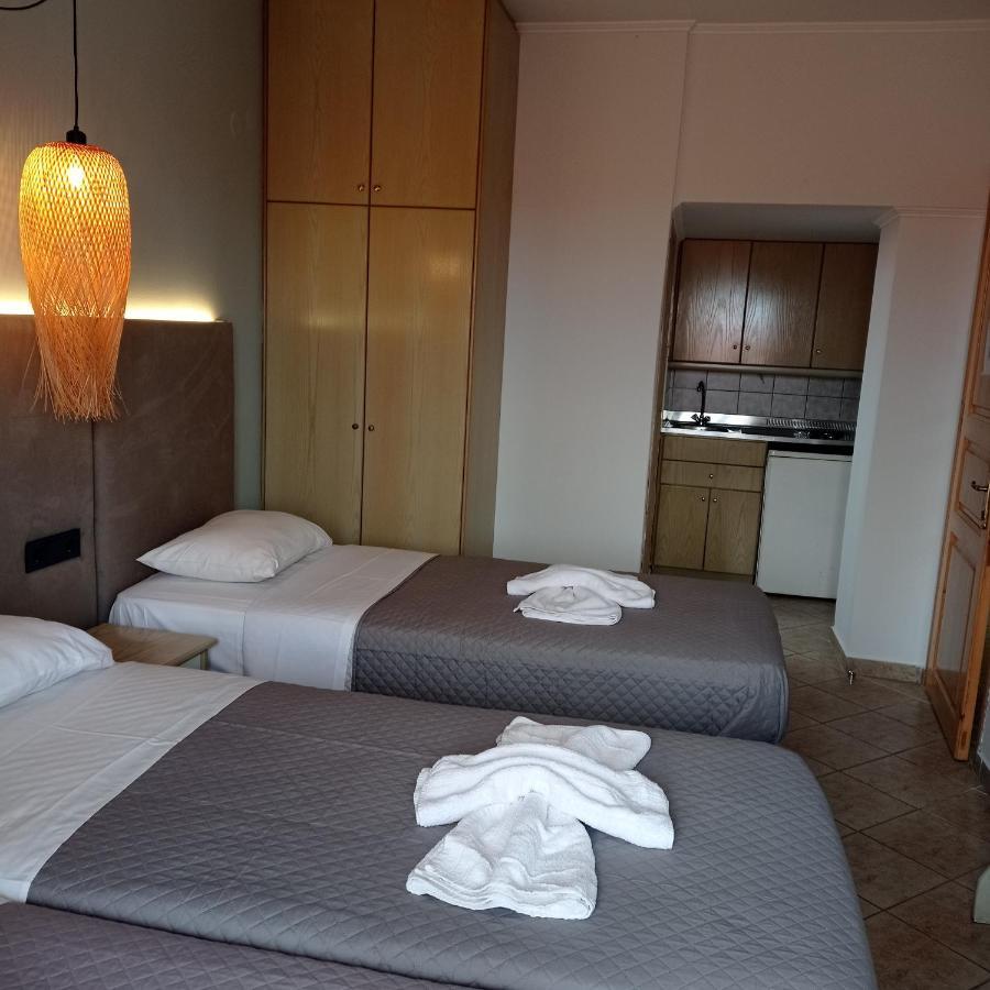 רודה Ninos On The Beach Hotel מראה חיצוני תמונה