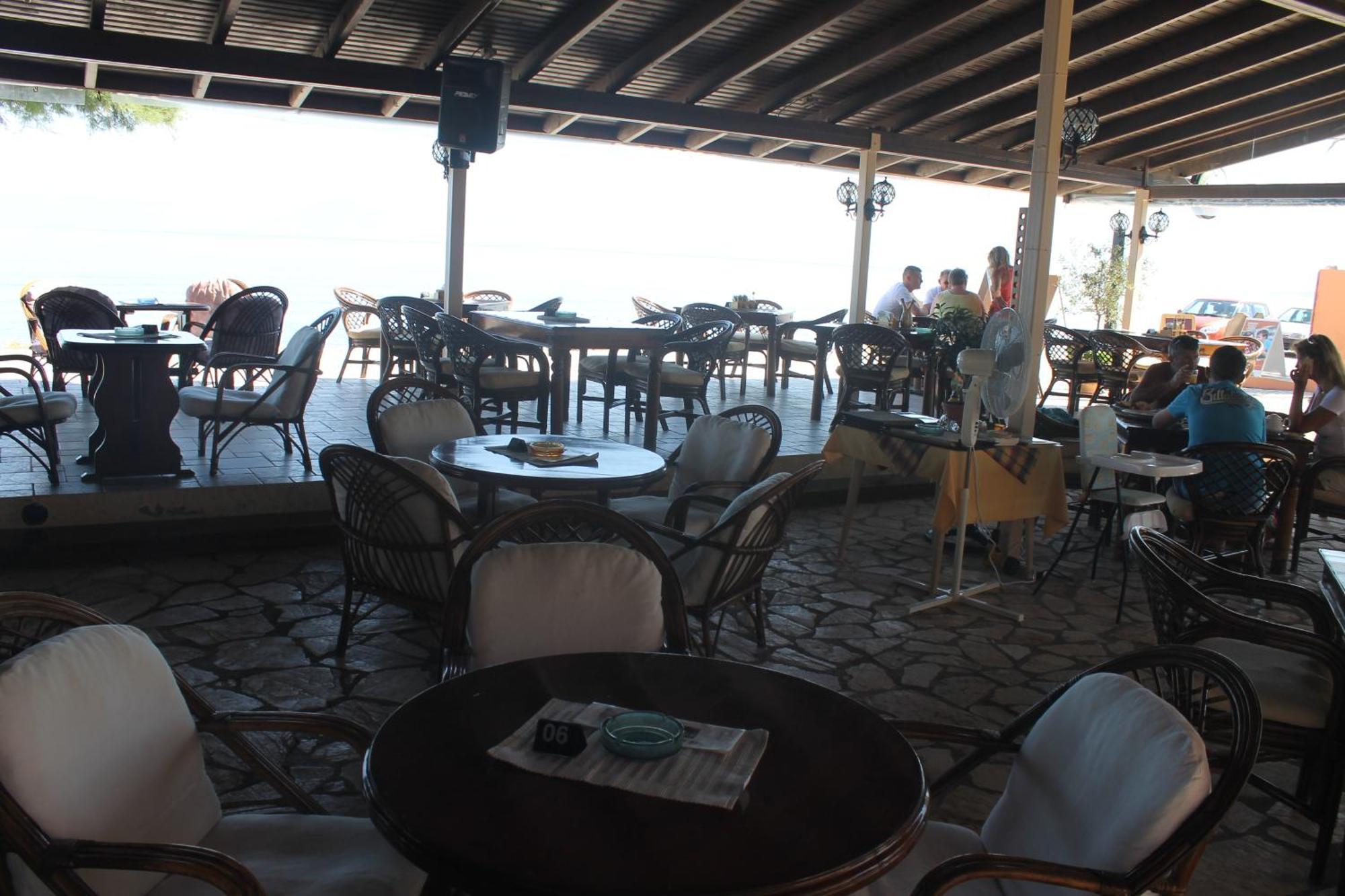 רודה Ninos On The Beach Hotel מראה חיצוני תמונה