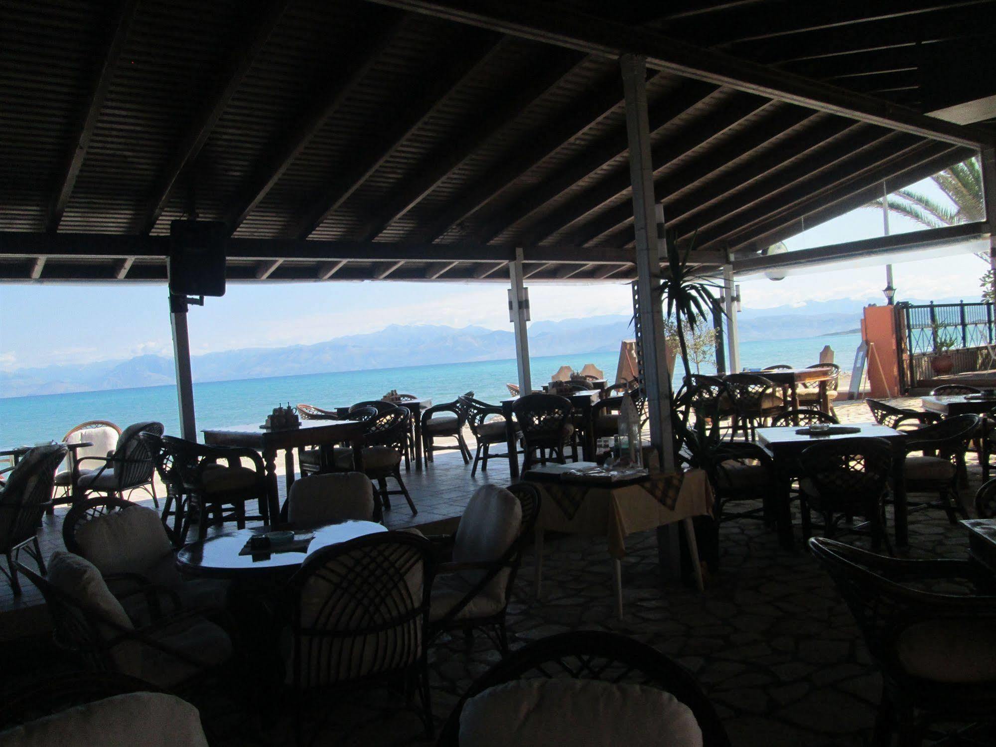רודה Ninos On The Beach Hotel מראה חיצוני תמונה
